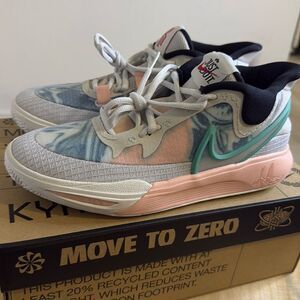 NEW-Nike Kyrie 8 GO GS Chinese New Year Photon Dust- Youth 6 (Women’s 7.5)